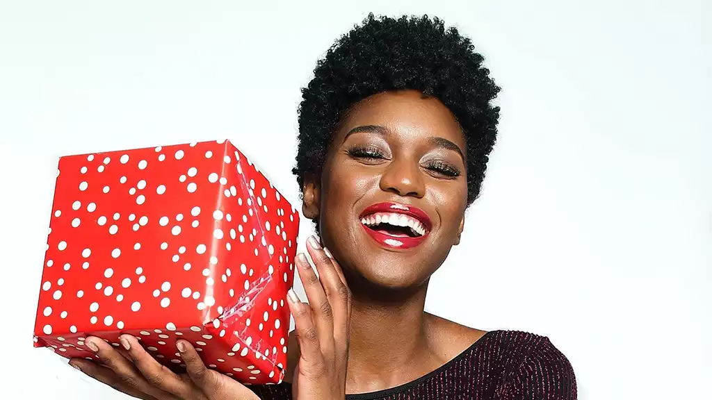 The Ultimate Holiday Gift Guide For Every Hair Type