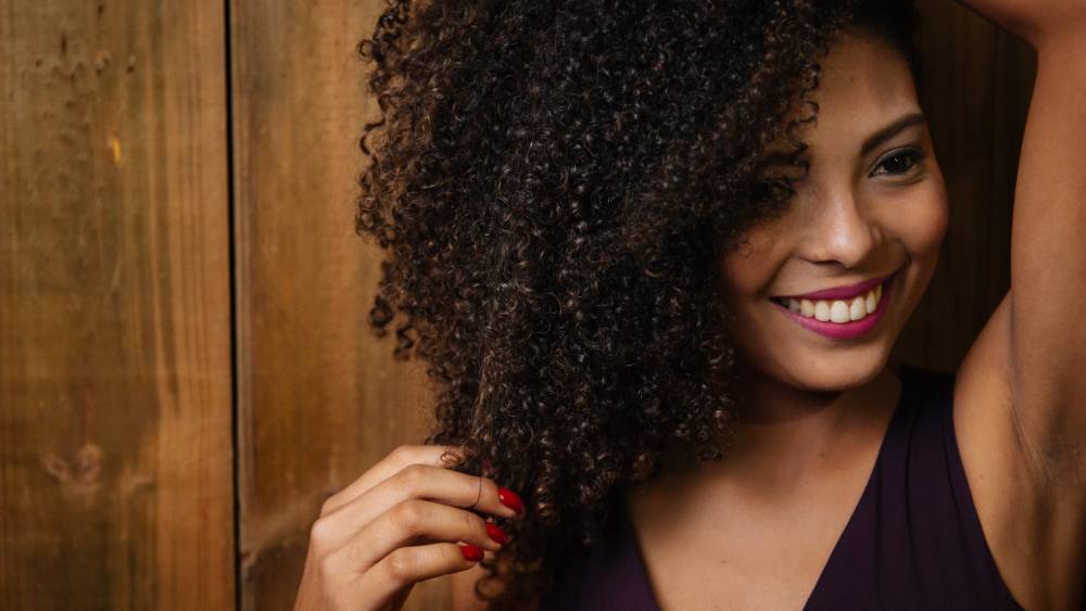 How to Define Curls Without Crunch