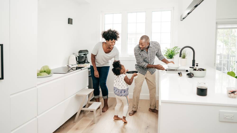 How to Keep Your Kitchen Smelling Fresh After Cooking